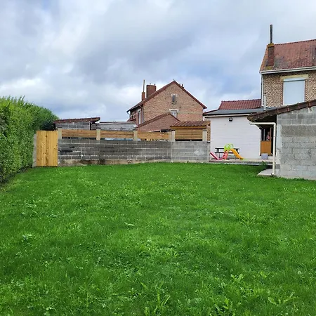 Privatif, Maison De Familiale 100m2 Avec Piscine, Parking Prive 
